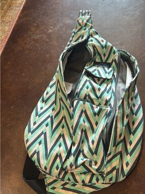 Kavu Chevron Sling Bag in Mint Green, Navy & Cream